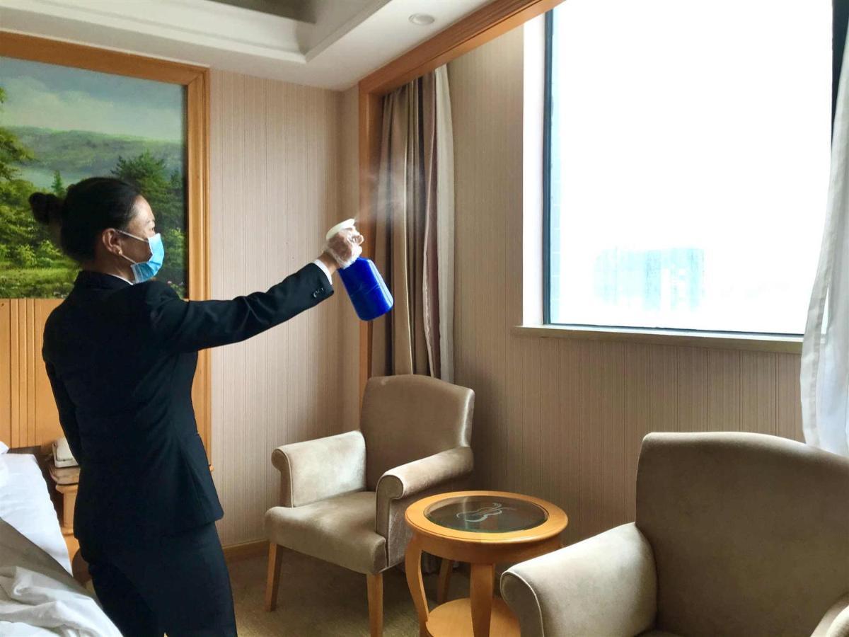 Vienna International Hotel Shenzhen Guangming Avenue Esterno foto
